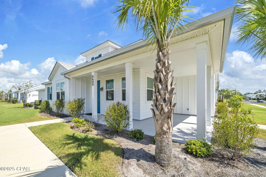 Image 5 of property listing at 8688 Sand Dollar Drive, Panama City Beach, FL 32413