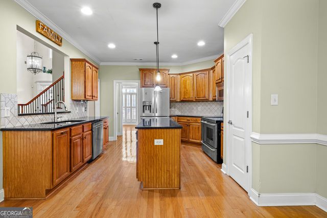 120 Shank Hill Ridge, Tyrone, GA 30290