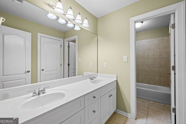 120 Shank Hill Ridge, Tyrone, GA 30290