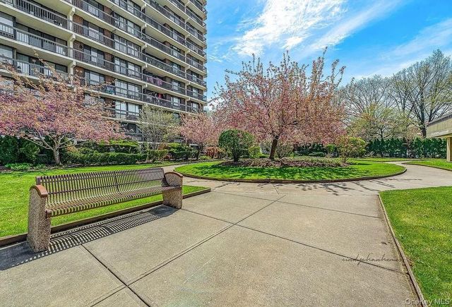150-38 Union Turnpike 1D, Flushing, NY 11367