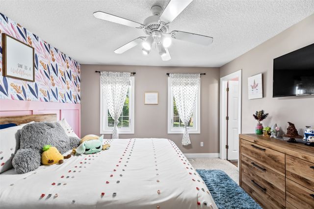 5075 Windsor Circle, Pleasant Hill, IA 50327