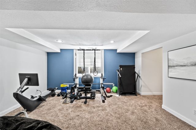 5075 Windsor Circle, Pleasant Hill, IA 50327
