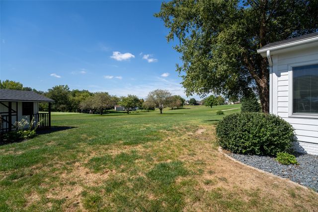 5075 Windsor Circle, Pleasant Hill, IA 50327