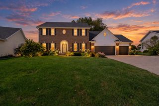 5075 Windsor Circle, Pleasant Hill, IA 50327