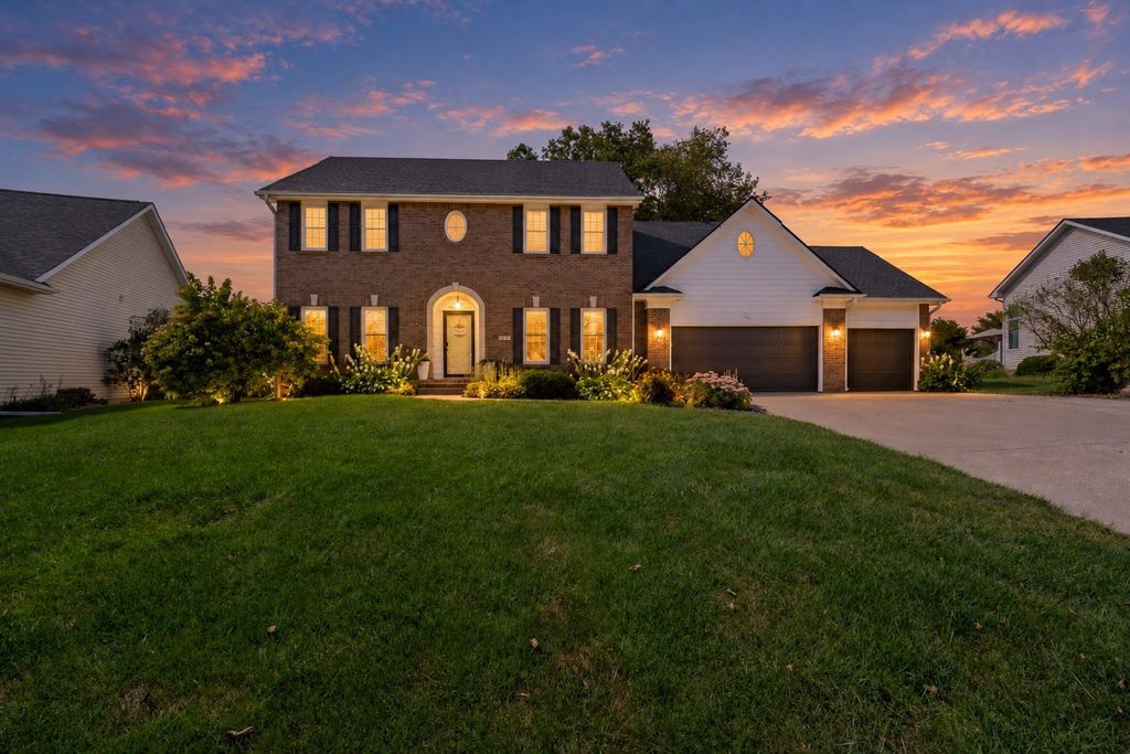 5075 Windsor Circle, Pleasant Hill, IA 50327