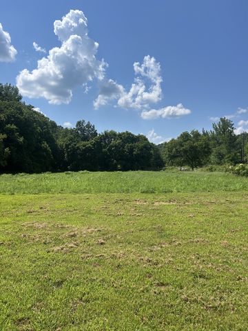 1775 Old Beech Creek Rd, Waynesboro, TN 38485