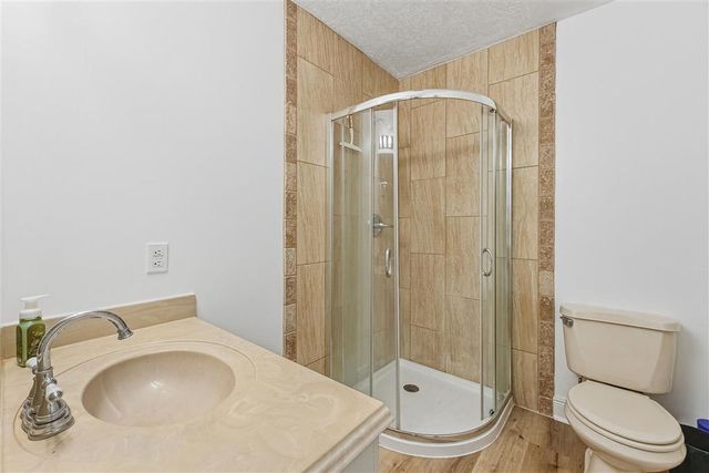 590 Pinecone Drive, Moss Bluff, LA 70611