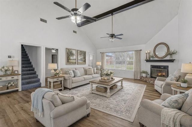 590 Pinecone Drive, Moss Bluff, LA 70611