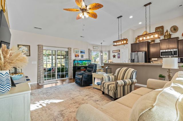 508 Loblolly Ln., Loris, SC 29569