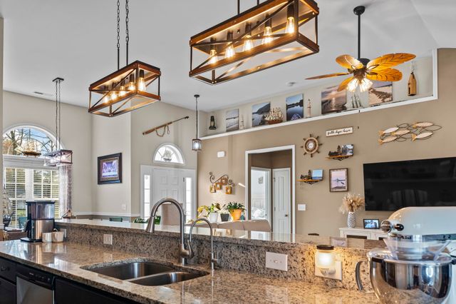 508 Loblolly Ln., Loris, SC 29569