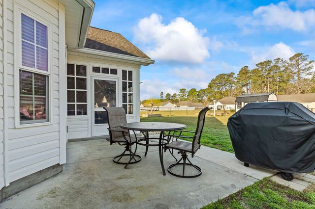 508 Loblolly Ln., Loris, SC 29569