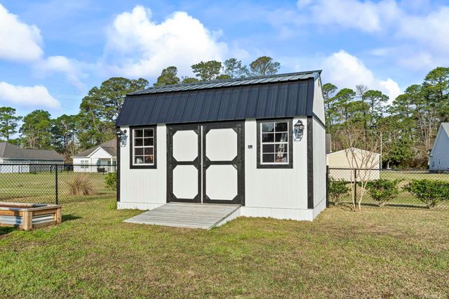 508 Loblolly Ln., Loris, SC 29569