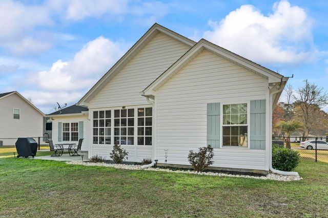 508 Loblolly Ln., Loris, SC 29569