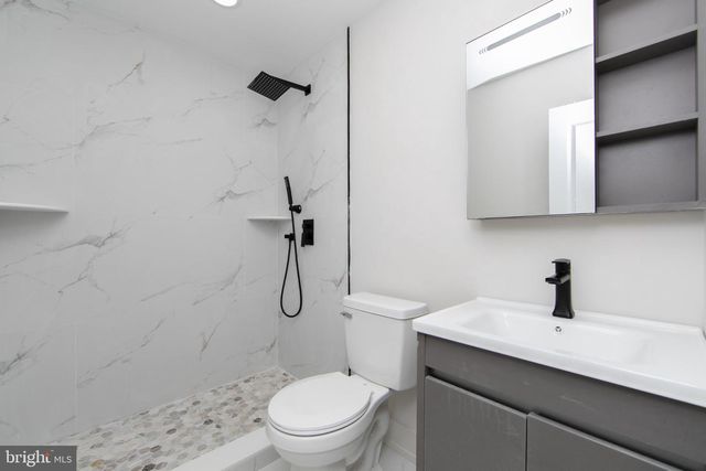 448 E GIRARD AVE, Philadelphia, PA 19125