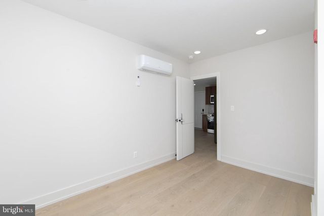 448 E GIRARD AVE, Philadelphia, PA 19125