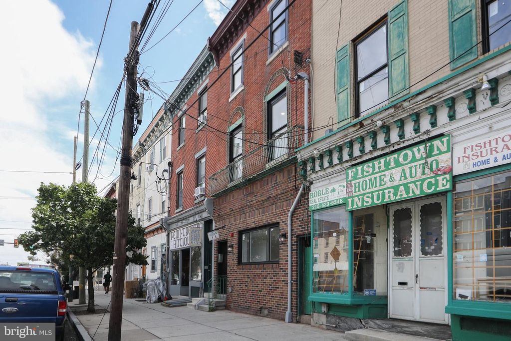 448 E GIRARD AVE, PHILADELPHIA, PA 19125 — photo 2