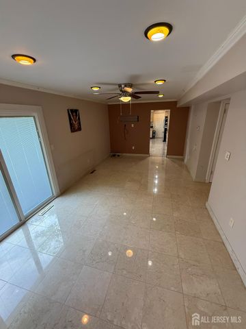 43 Jonathan Drive, Edison, NJ 08820