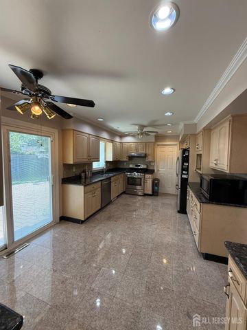 43 Jonathan Drive, Edison, NJ 08820