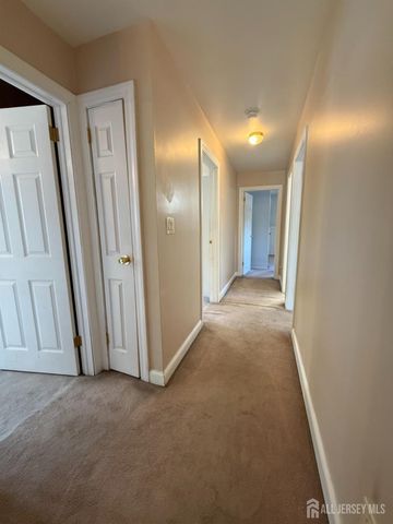43 Jonathan Drive, Edison, NJ 08820