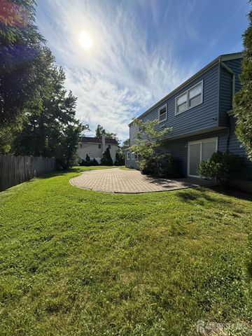 43 Jonathan Drive, Edison, NJ 08820
