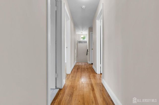 43 Jonathan Drive, Edison, NJ 08820