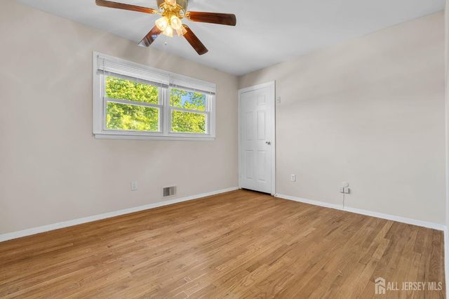 43 Jonathan Drive, Edison, NJ 08820