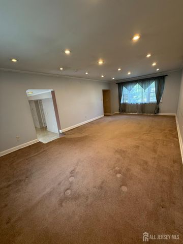 43 Jonathan Drive, Edison, NJ 08820