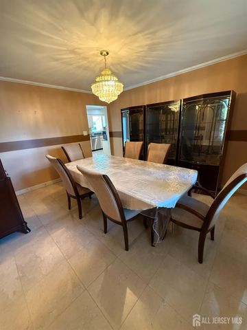 43 Jonathan Drive, Edison, NJ 08820