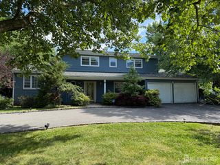 43 Jonathan Drive, Edison, NJ 08820