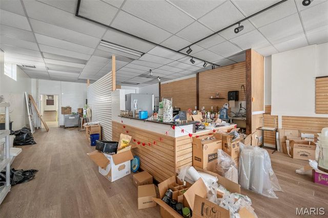 1325 Hampton Avenue, St Louis, MO 63139