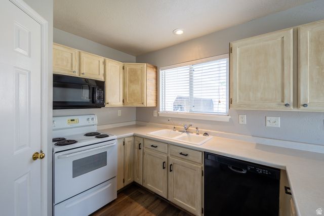 3926 W 10400 N, Cedar Hills, UT 84062