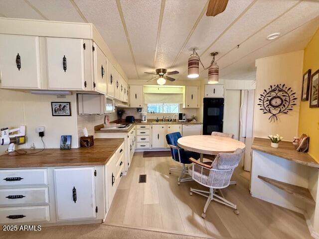 2605 S TOMAHAWK Road 46, Apache Junction, AZ 85119