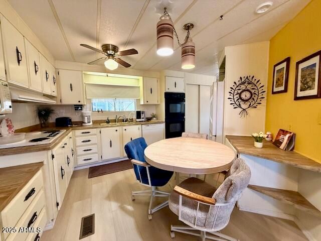 2605 S TOMAHAWK Road 46, Apache Junction, AZ 85119