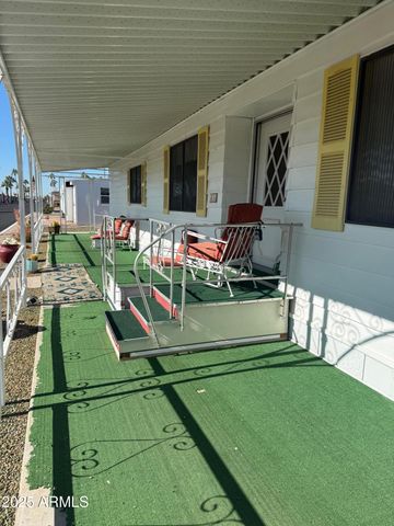 2605 S TOMAHAWK Road 46, Apache Junction, AZ 85119