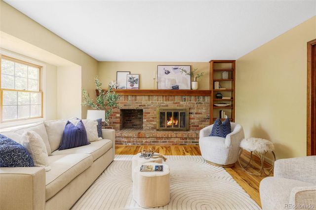 4812 S Carson Street, Aurora, CO 80015