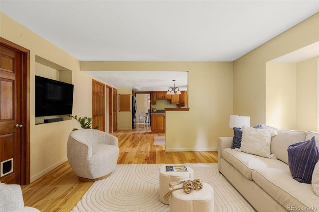4812 S Carson Street, Aurora, CO 80015