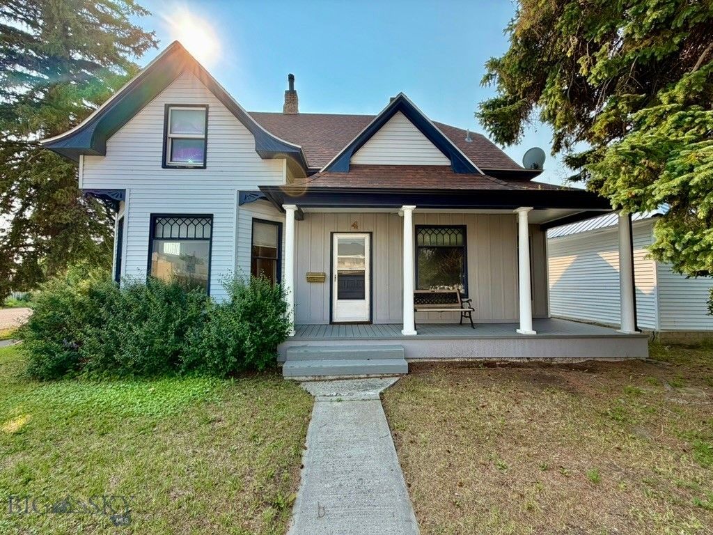 4 S Atlantic Street, Dillon, MT 59725 photo 1