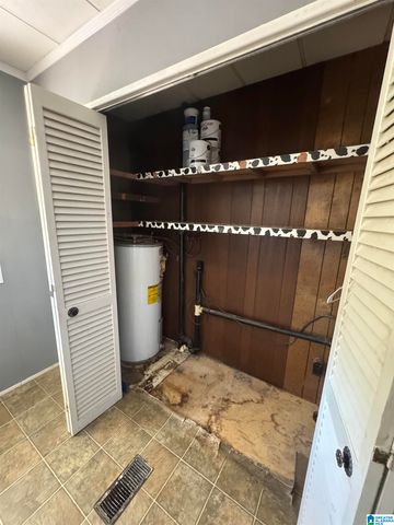 9516 NEWELL HILL ROAD, Warrior, AL 35180