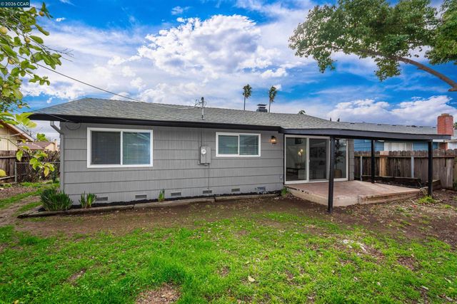 5201 Sky Pkwy, Sacramento, CA 95823