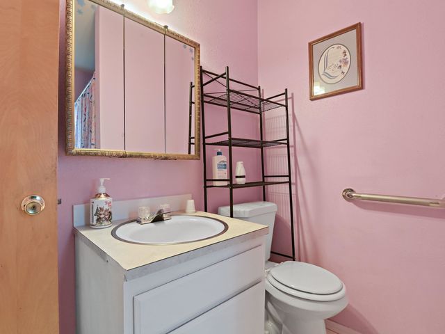 4723 N Lincoln St, Spokane, WA 99205