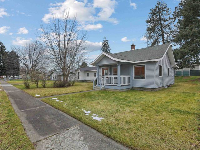 4723 N Lincoln St, Spokane, WA 99205