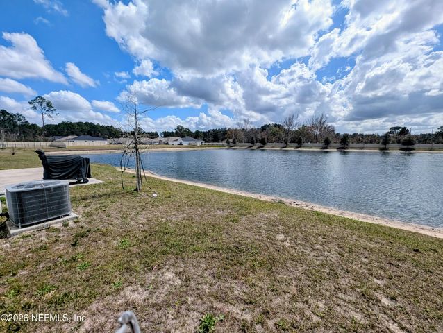 10404 COLLINS FIELD Circle, Jacksonville, FL 32222