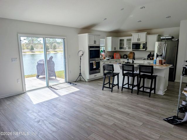 10404 COLLINS FIELD Circle, Jacksonville, FL 32222