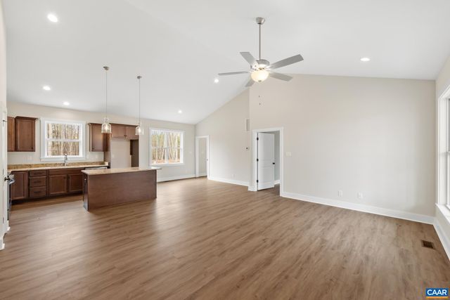 219 HUNDLEY BRANCH RD, Scottsville, VA 24590