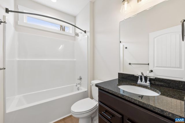 219 HUNDLEY BRANCH RD, Scottsville, VA 24590