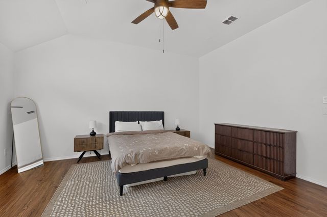 905 Lake Grove Drive, Little Elm, TX 75068
