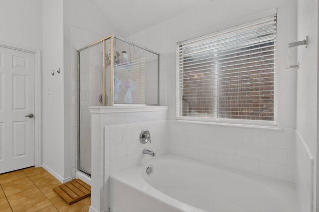905 Lake Grove Drive, Little Elm, TX 75068