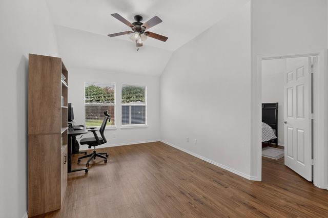 905 Lake Grove Drive, Little Elm, TX 75068