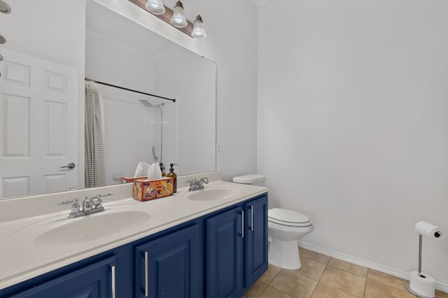 905 Lake Grove Drive, Little Elm, TX 75068