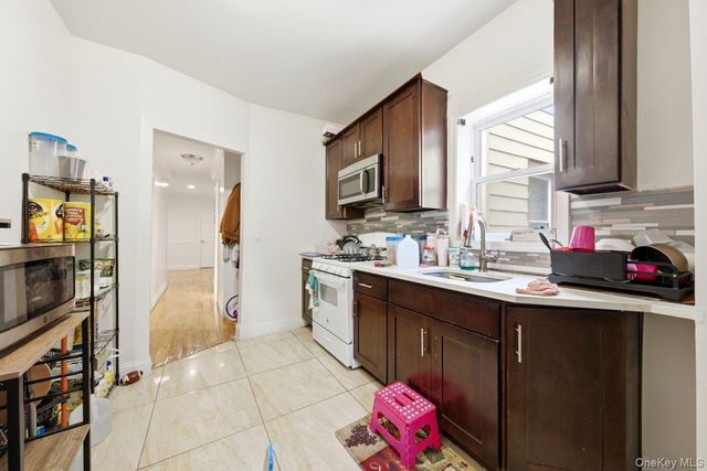 4412 Bronx Boulevard, Bronx, NY 10470